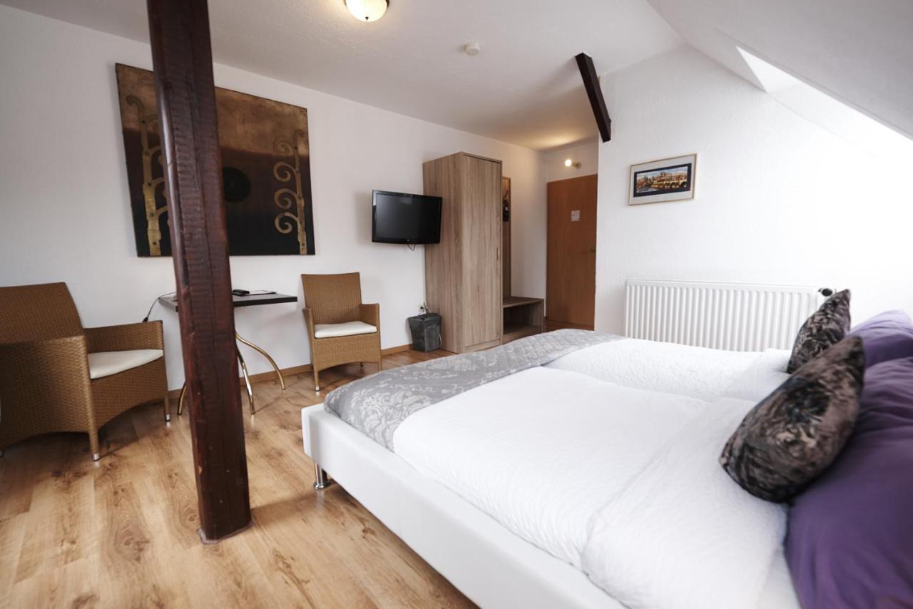 ברמרהבן Hotel Wurster Kroog מראה חיצוני תמונה