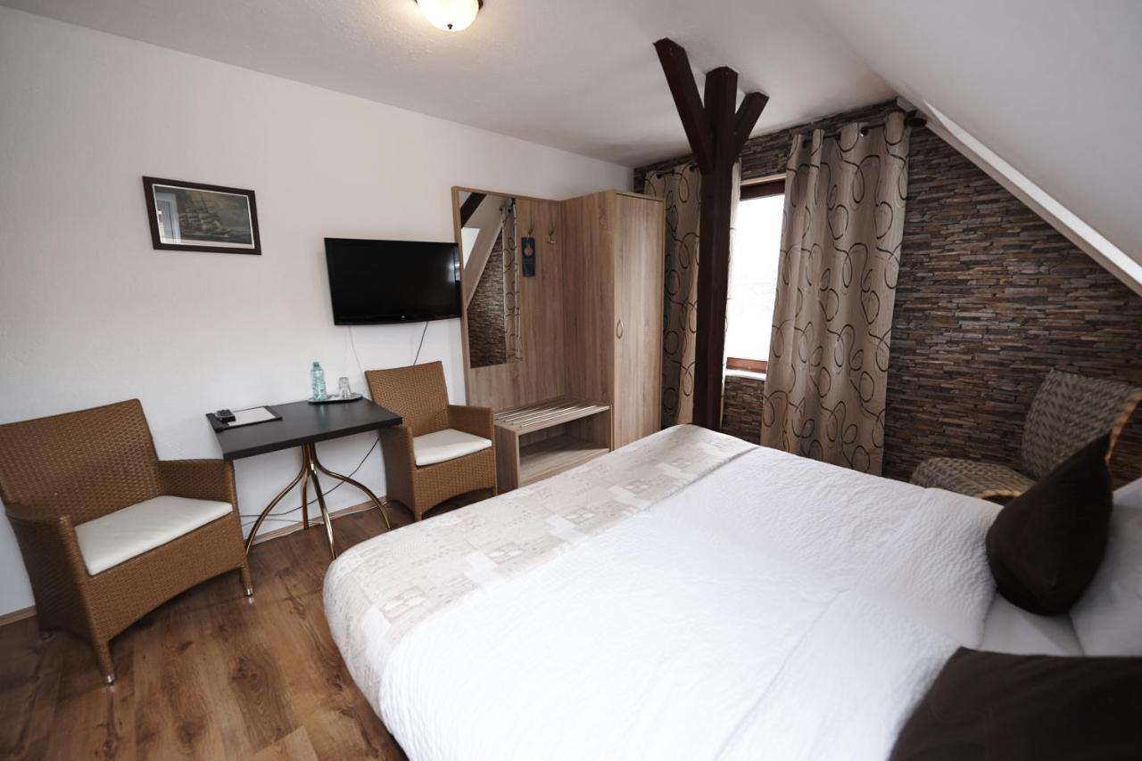 ברמרהבן Hotel Wurster Kroog מראה חיצוני תמונה