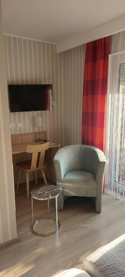 ברמרהבן Hotel Wurster Kroog מראה חיצוני תמונה