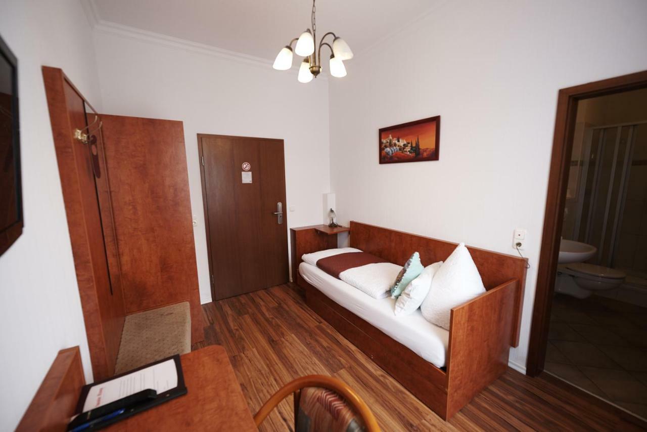 ברמרהבן Hotel Wurster Kroog מראה חיצוני תמונה