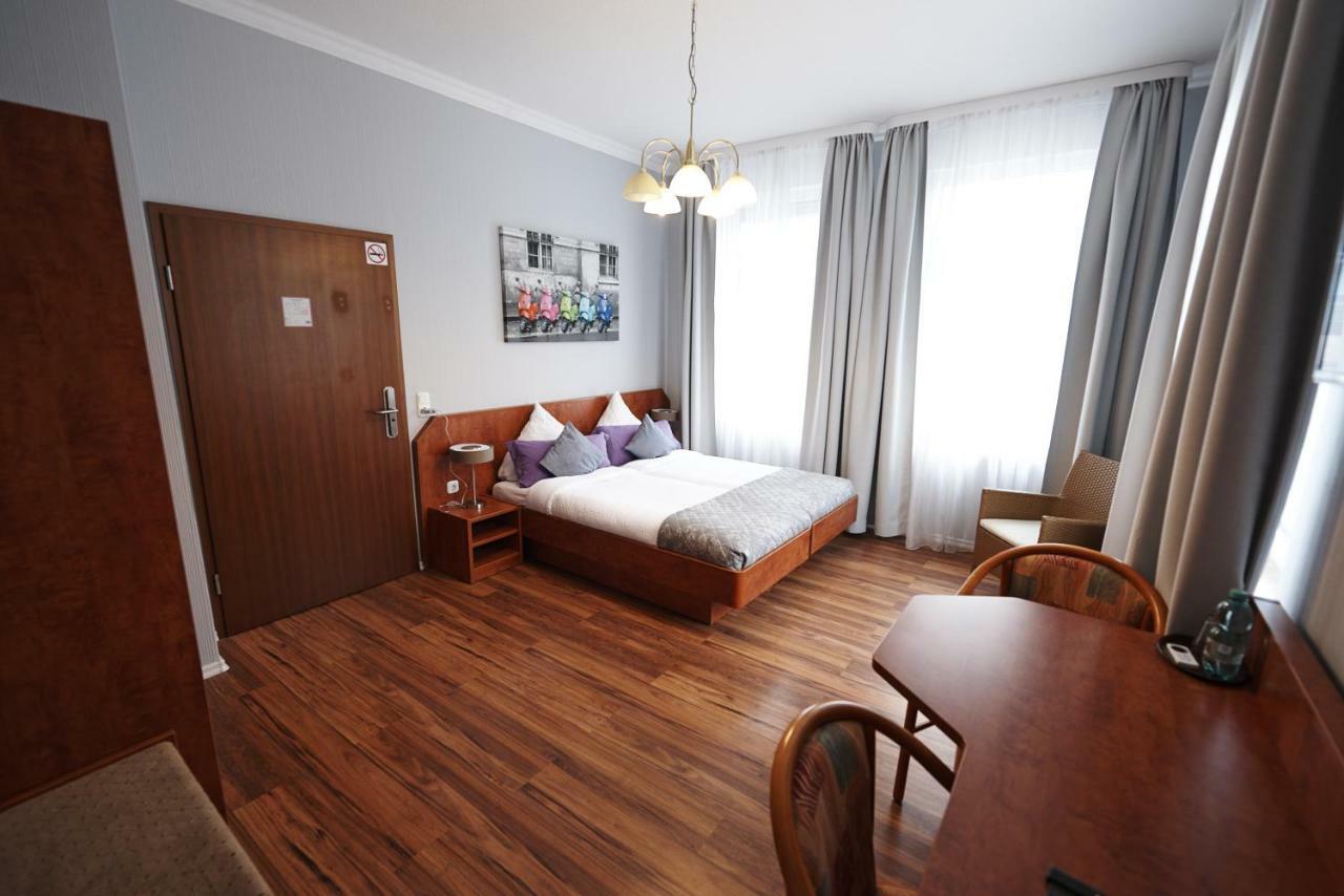 ברמרהבן Hotel Wurster Kroog מראה חיצוני תמונה